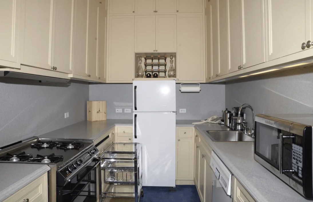 Ice Maker Leak Cleanup in Germantown, MD